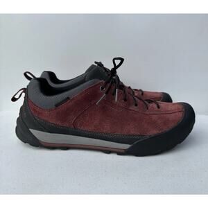 Clarks Outlay Low Oxford Burgundy Suede Shoes Men’s Size 9.5